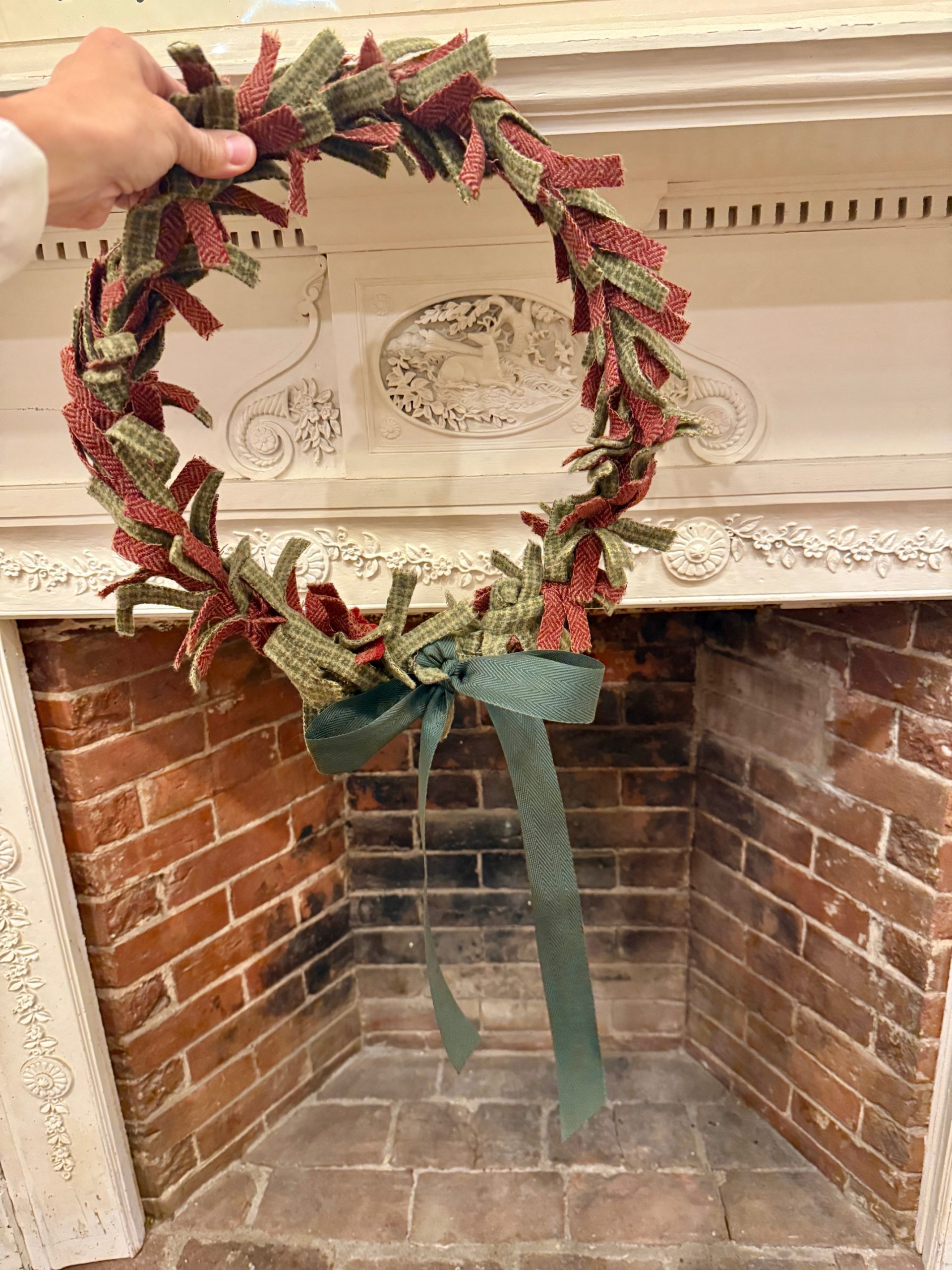 No Glue Woolly Wreath